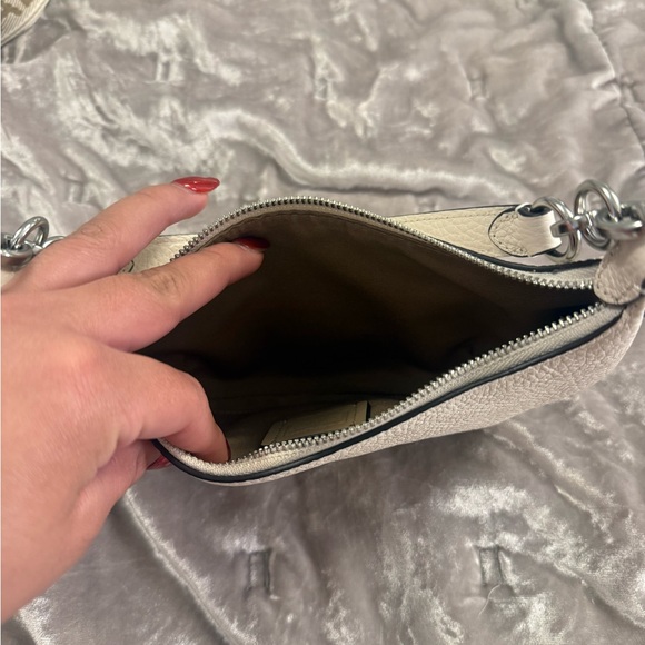 Coach Off-White Leather Shoulder Bag - Picture 3 of 3